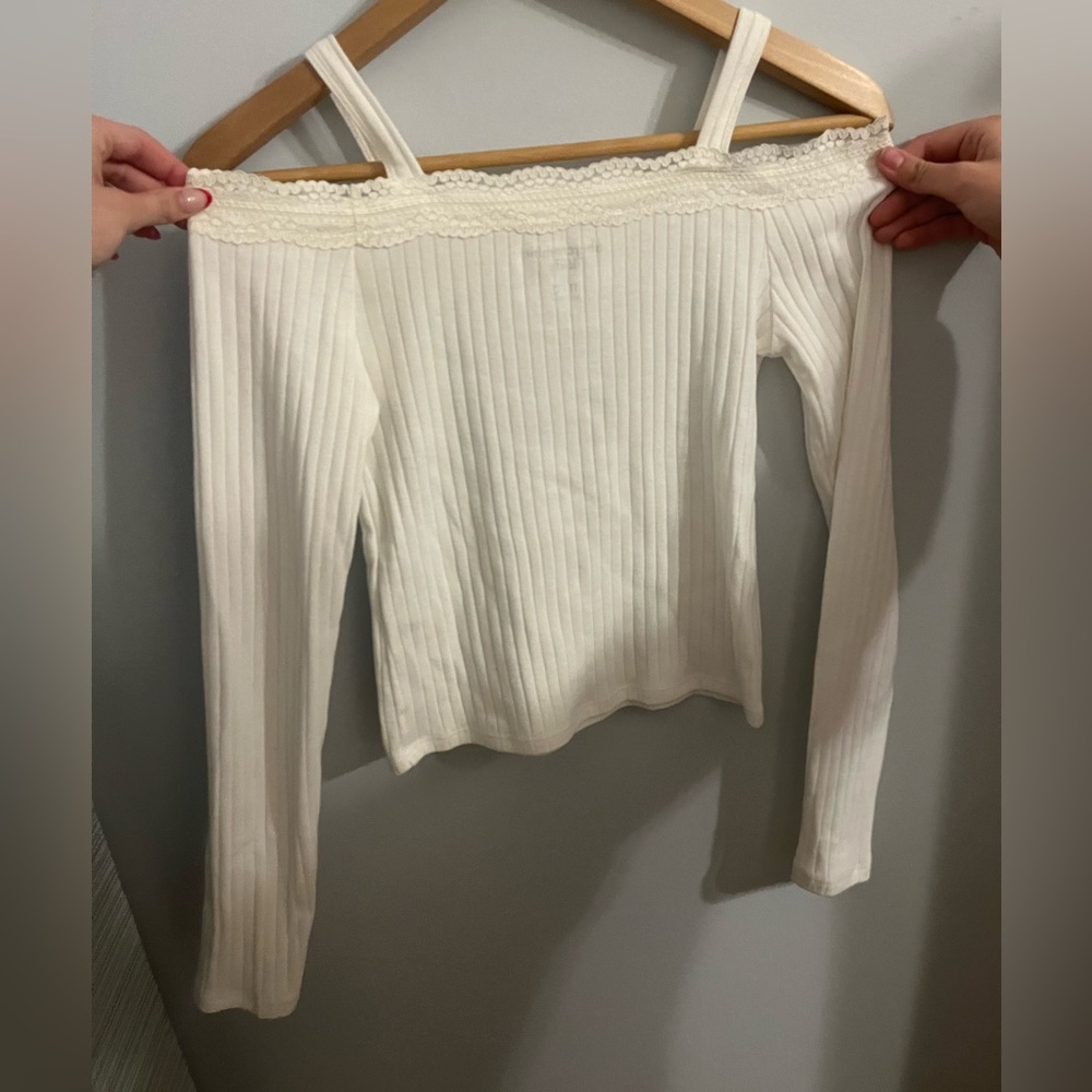 abercrombie and fitch kids 11/12 long sleeve